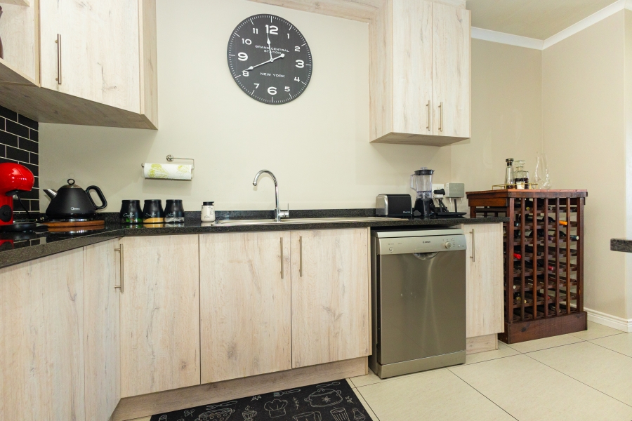 3 Bedroom Property for Sale in Marinda Park Western Cape